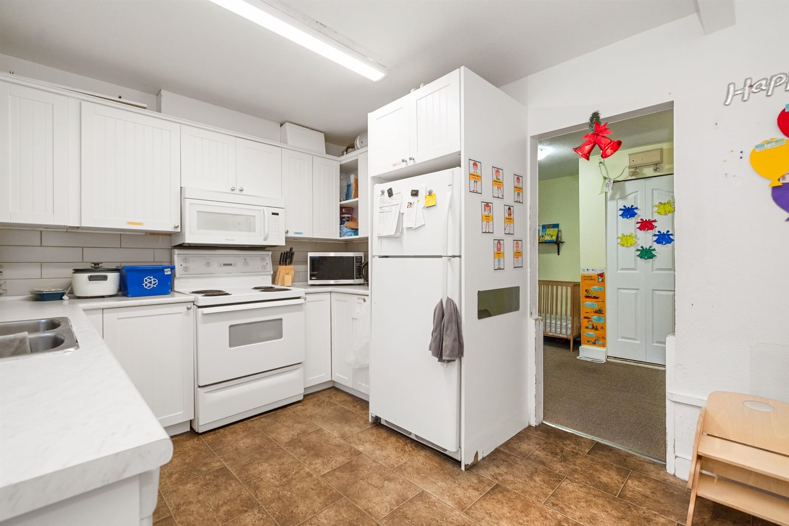 Listing Image 19