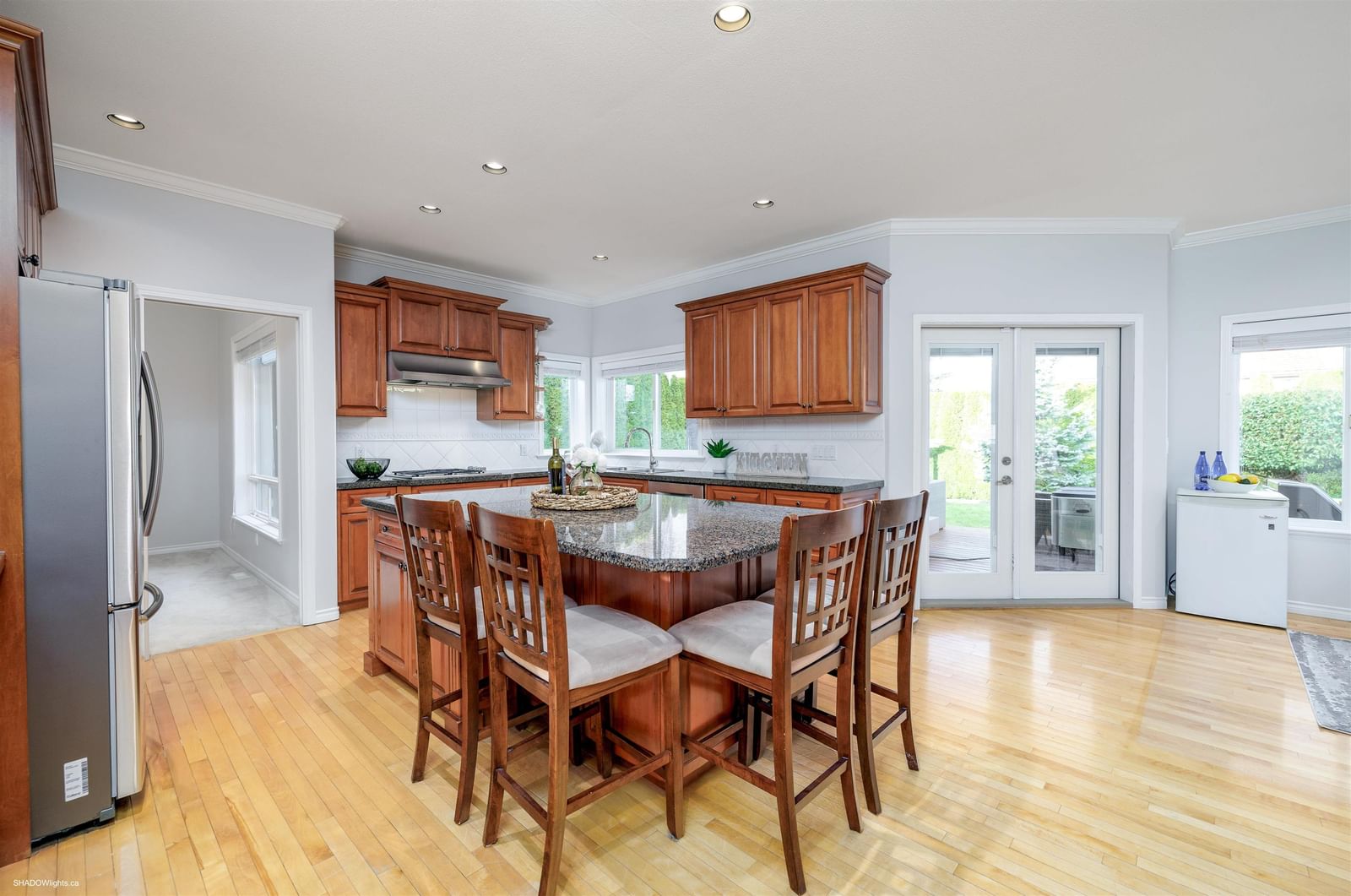 Listing Image 9