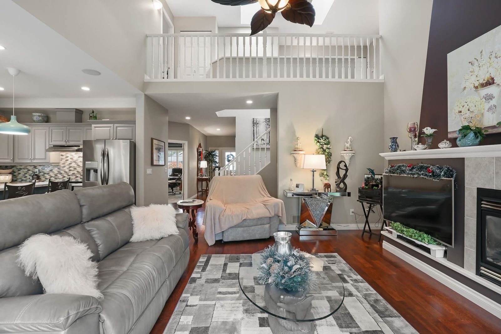 Listing Image 14