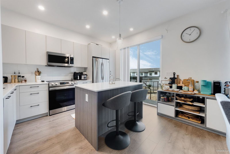 24 - 15255 Sitka Drive, Surrey, V3S 0B1 | Image 2