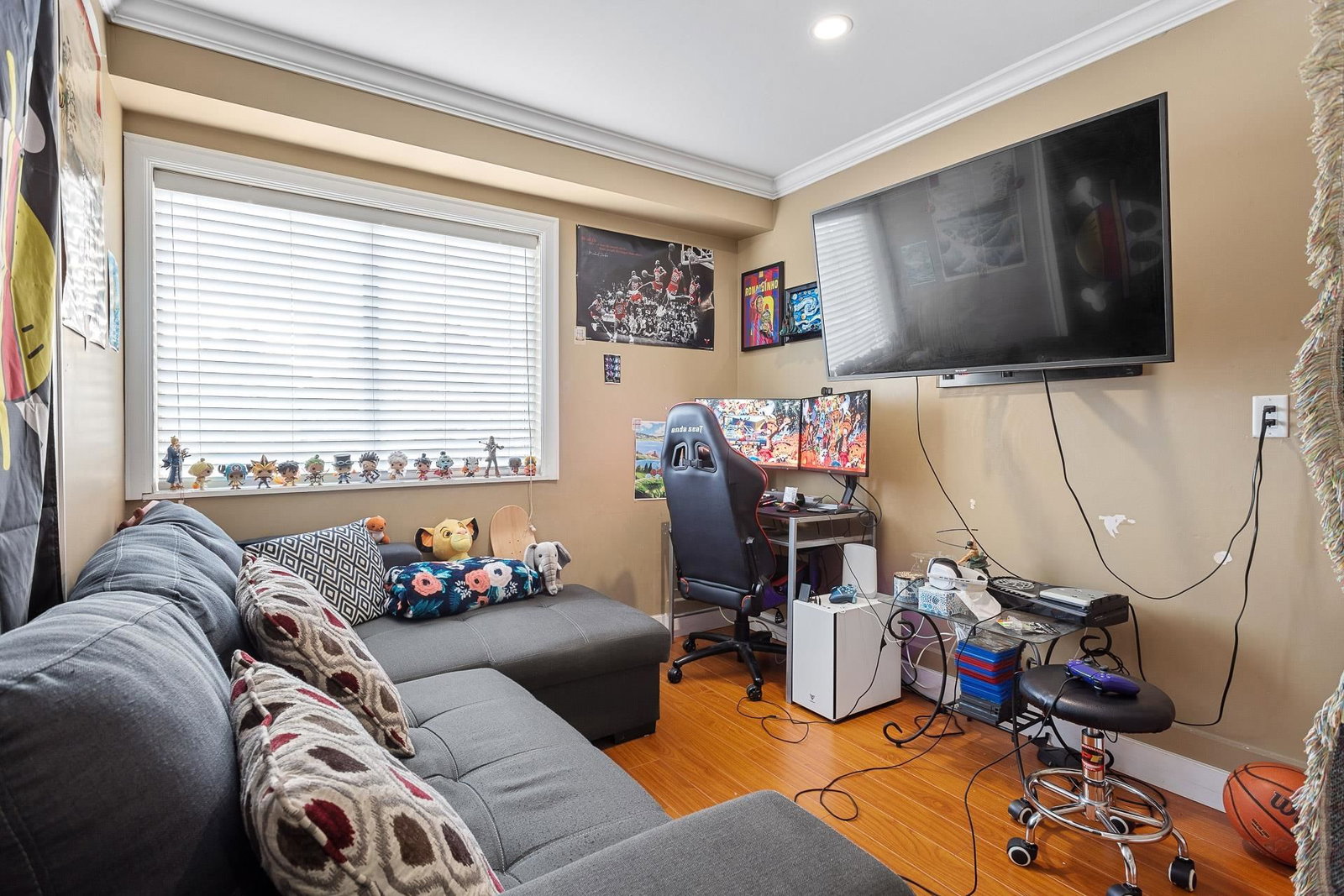 Listing Image 34