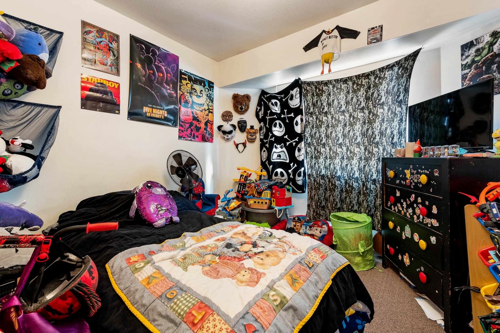Listing Image 11