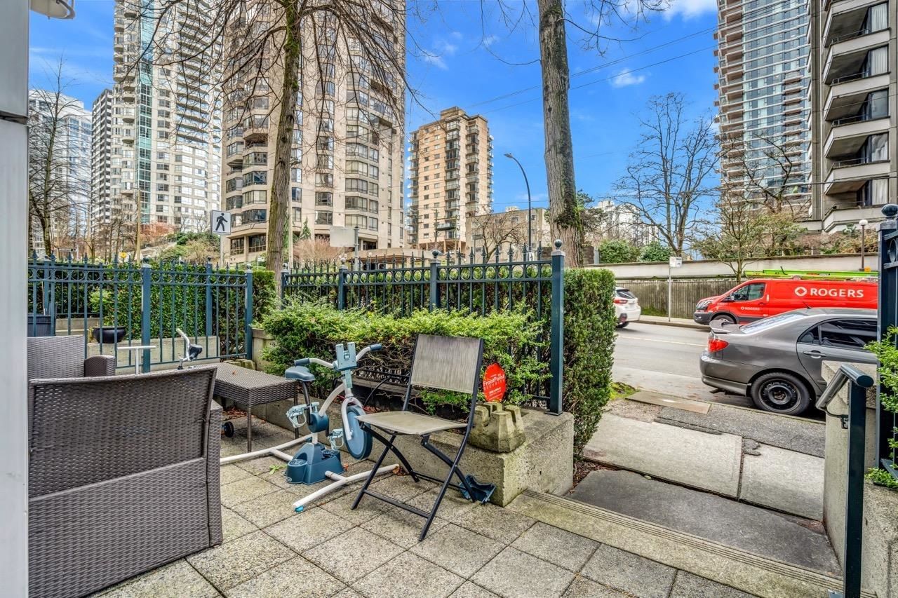 Listing Image 19