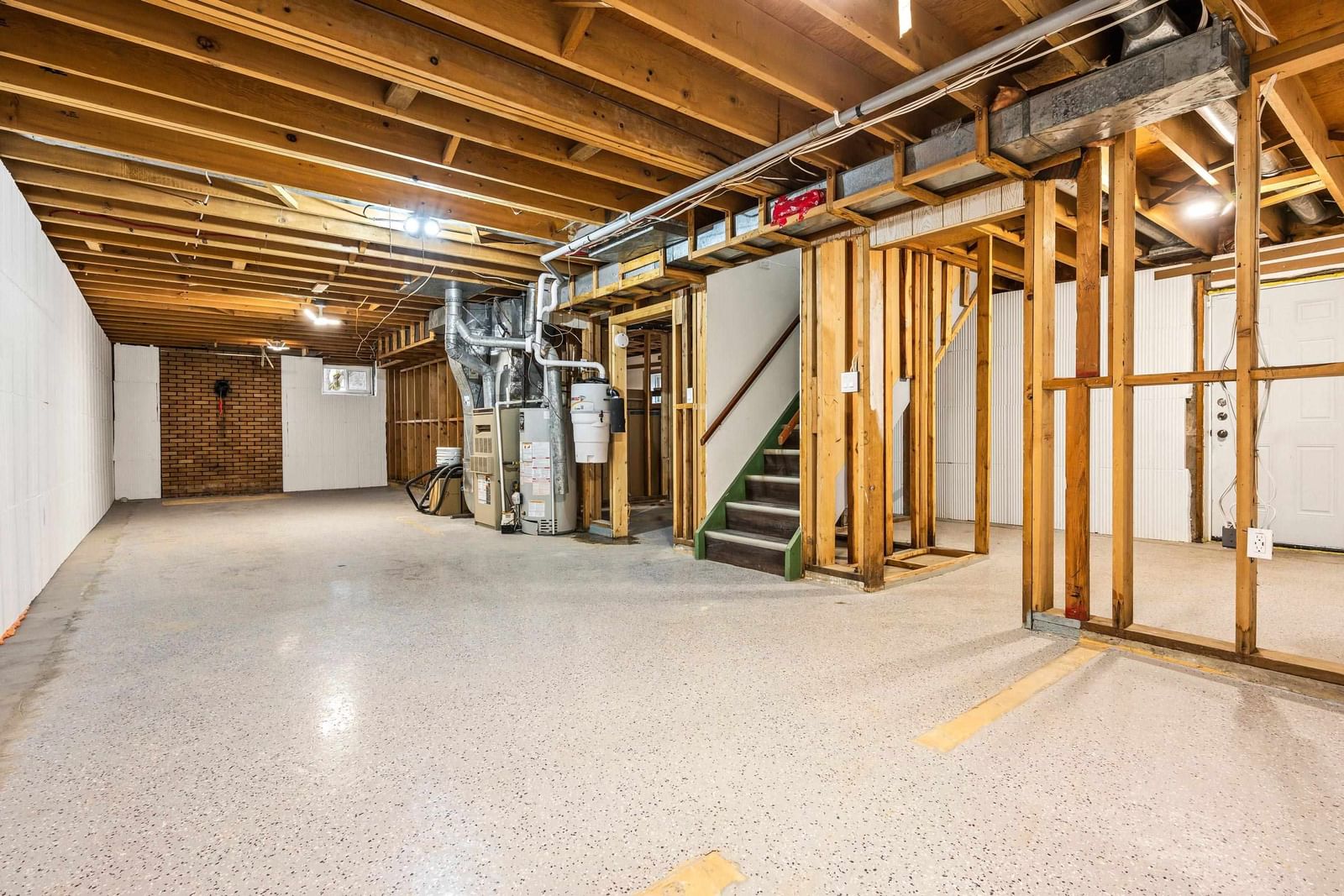 Listing Image 31
