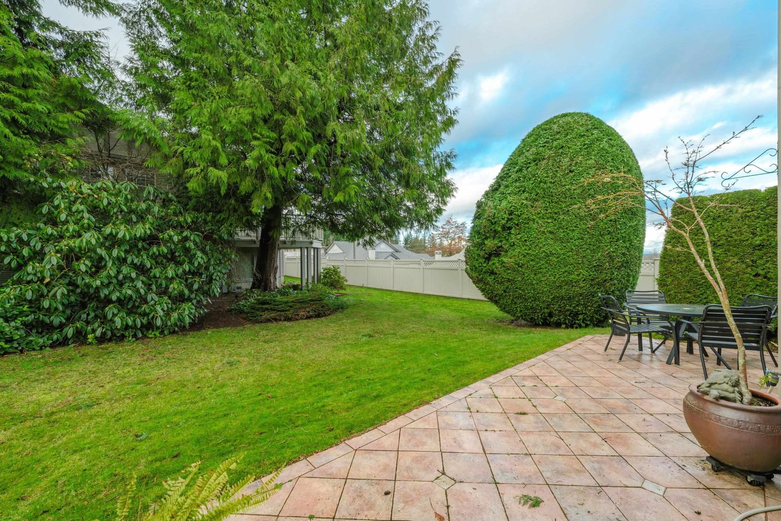 Listing Image 22