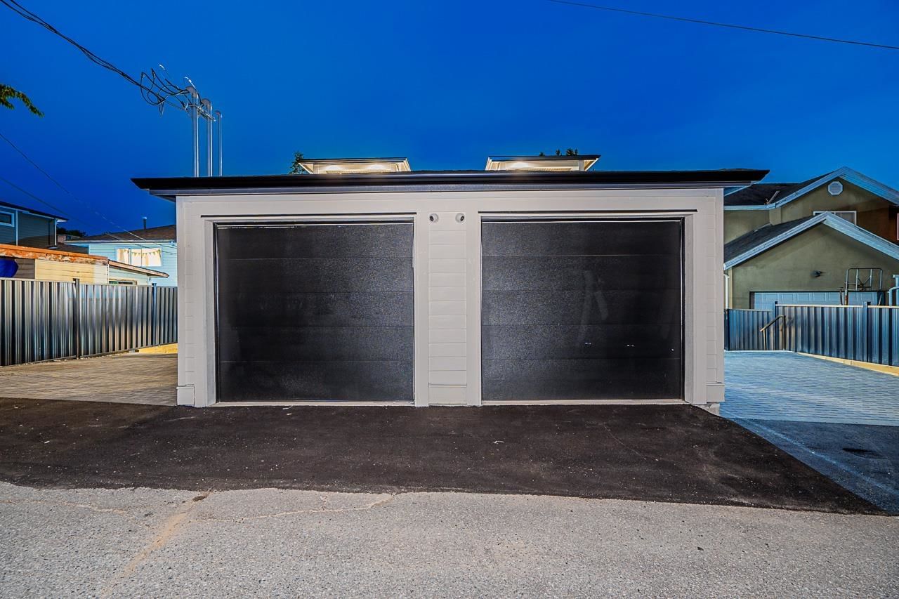 Listing Image 40