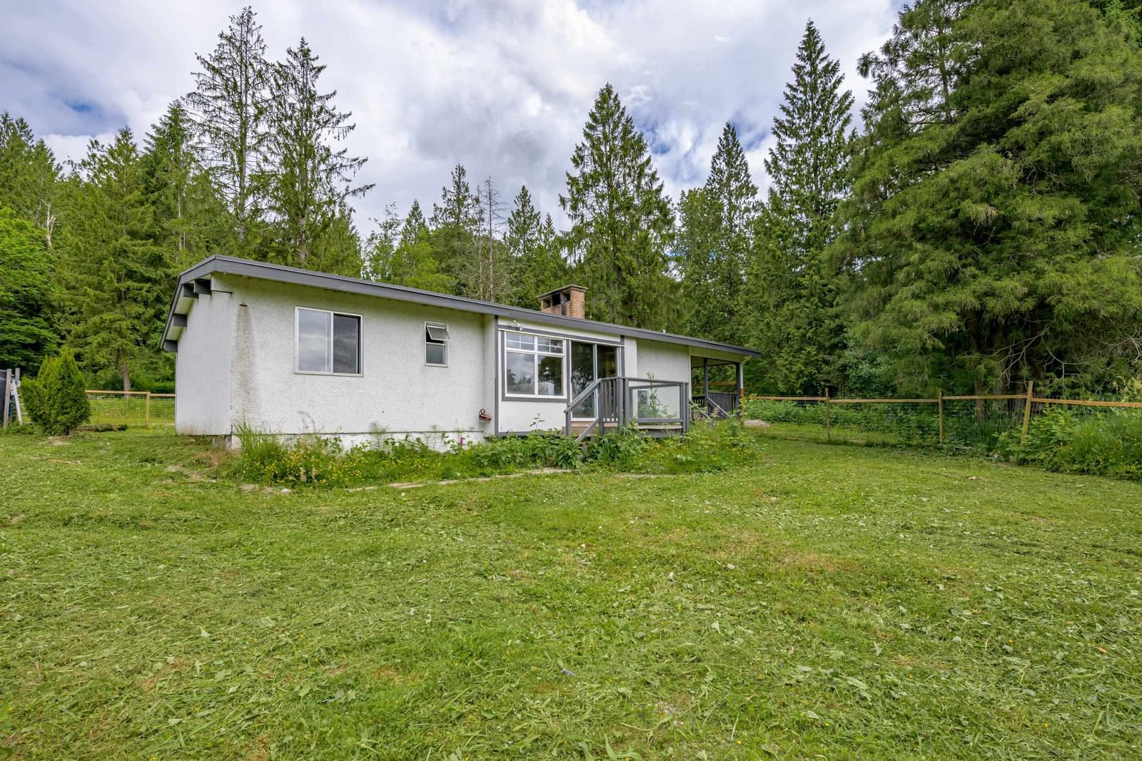 Listing Image 27