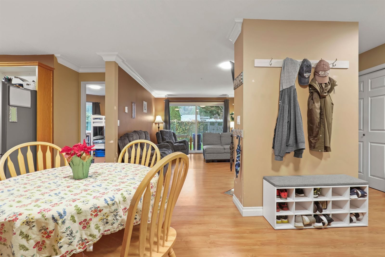 Listing Image 14