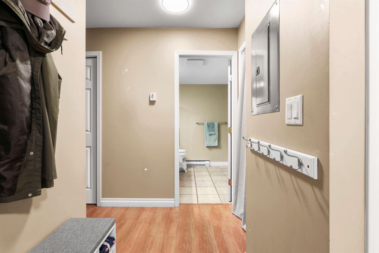 Listing Image 20