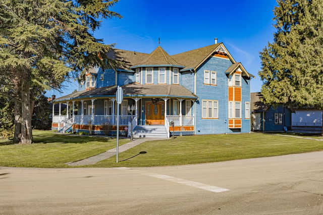 10391 Dennis Crescent