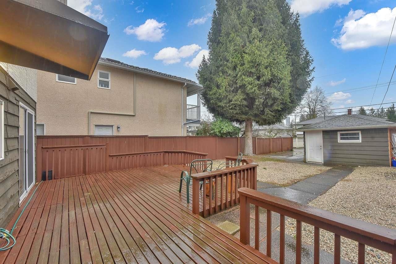 Listing Image 8