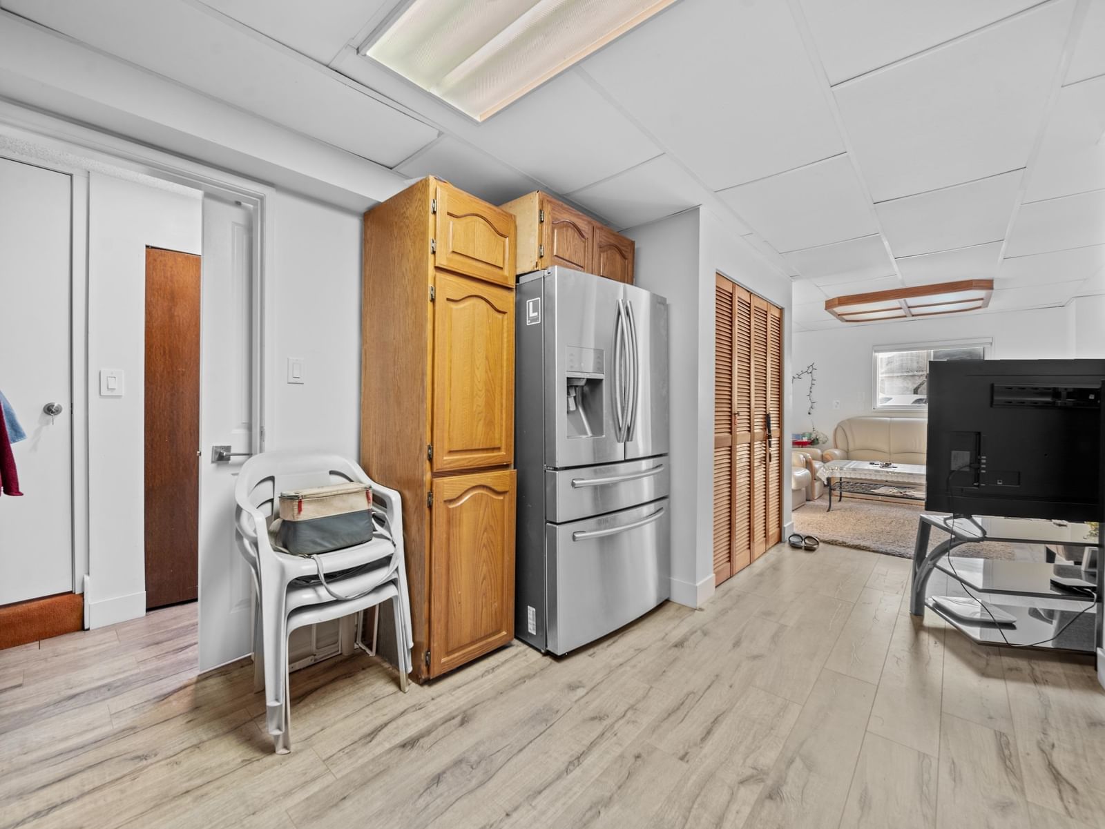 Listing Image 18
