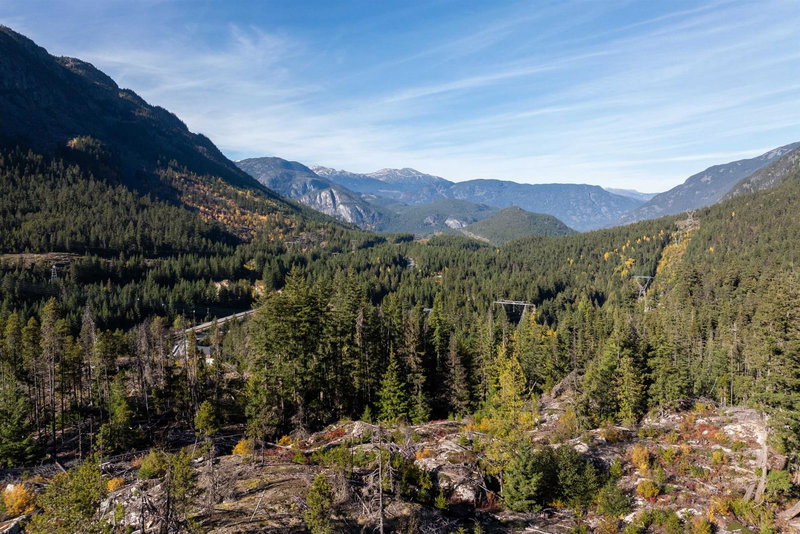 9366 Wedgemount Plateau Drive, Whistler, V8E 1M1 | Image 2