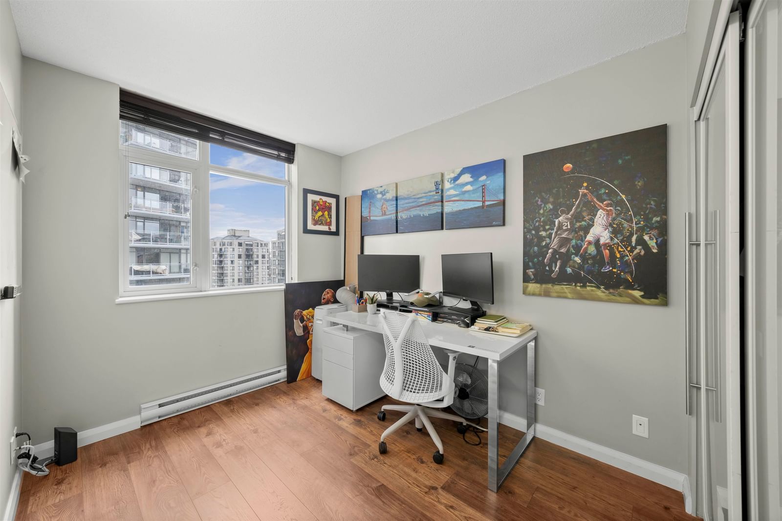 Listing Image 14