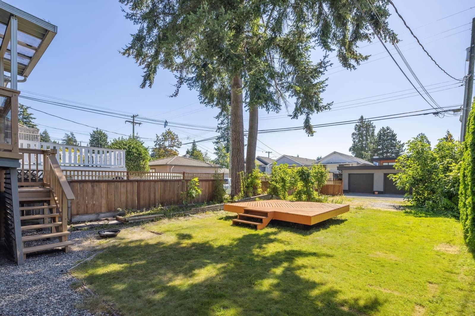 Listing Image 4