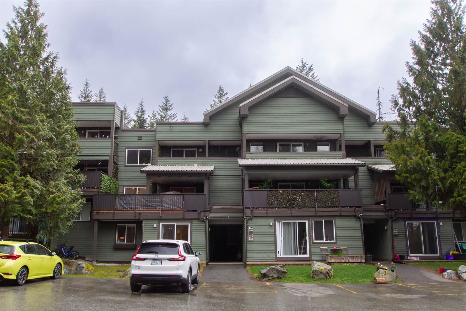 Listing Image 14