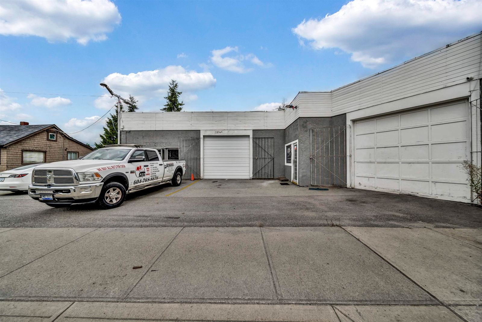 Listing Image 17