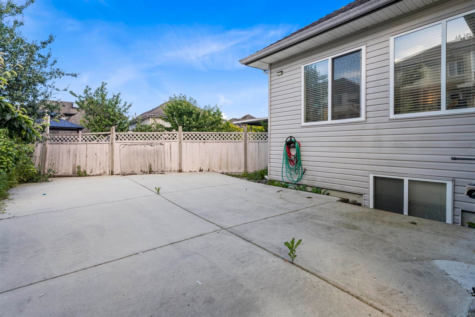 Listing Image 29