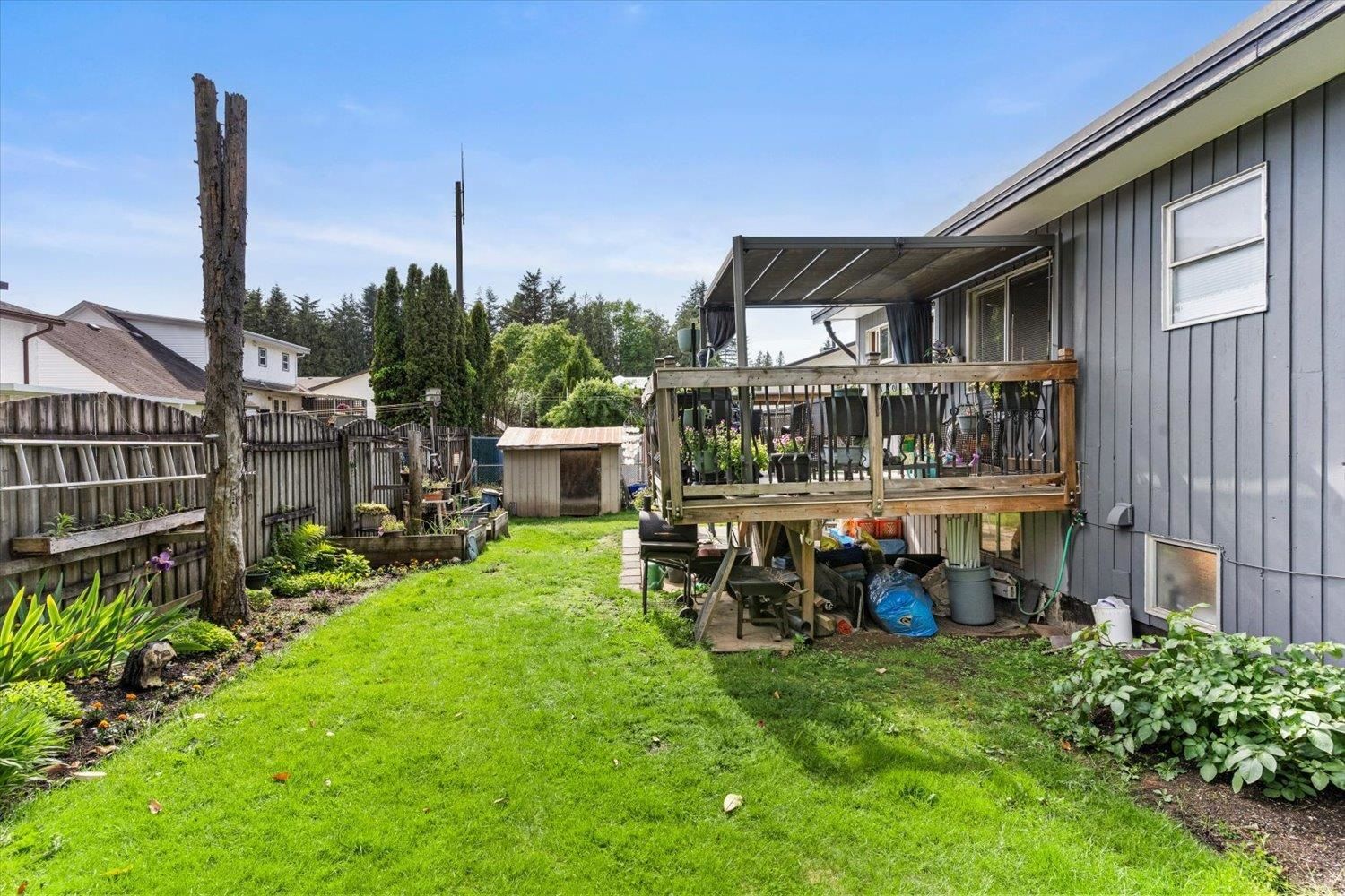 Listing Image 11