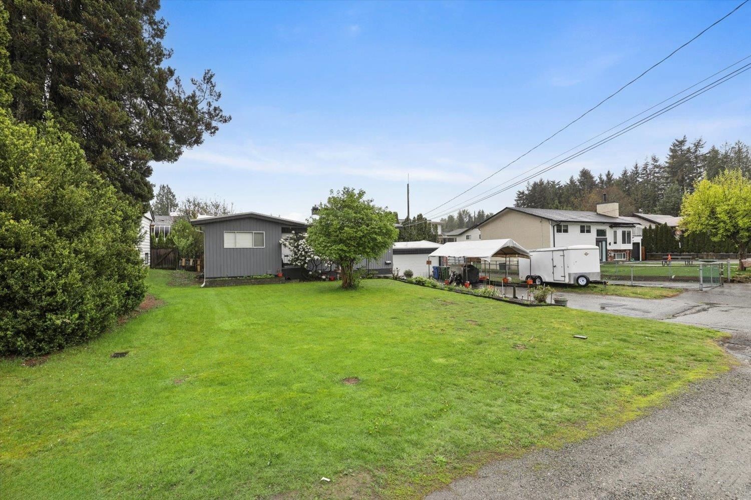 Listing Image 24