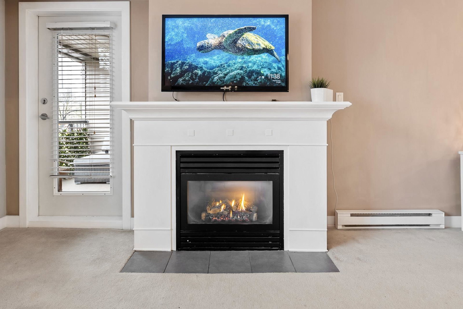 Listing Image 9