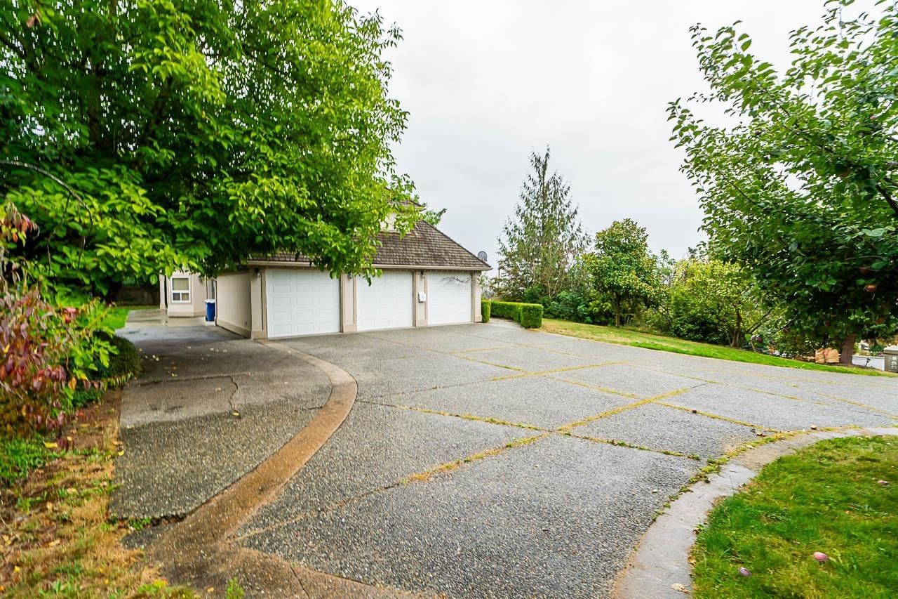 Listing Image 33