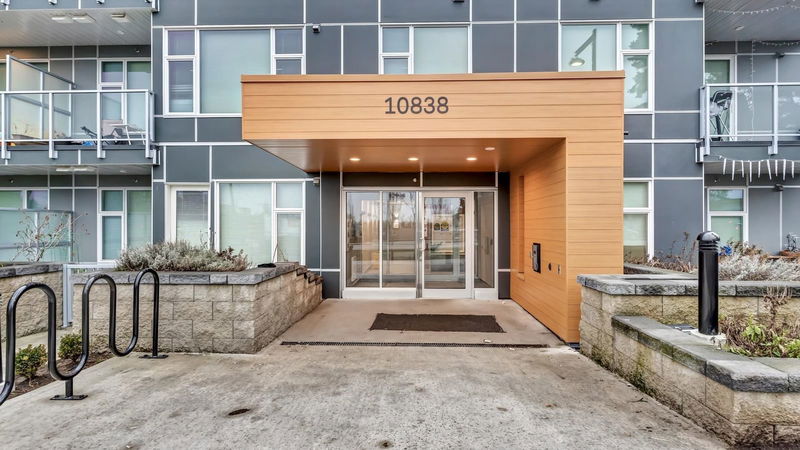 10838 Whalley Boulevard #302, Surrey, British Columbia (MLS R2951810)