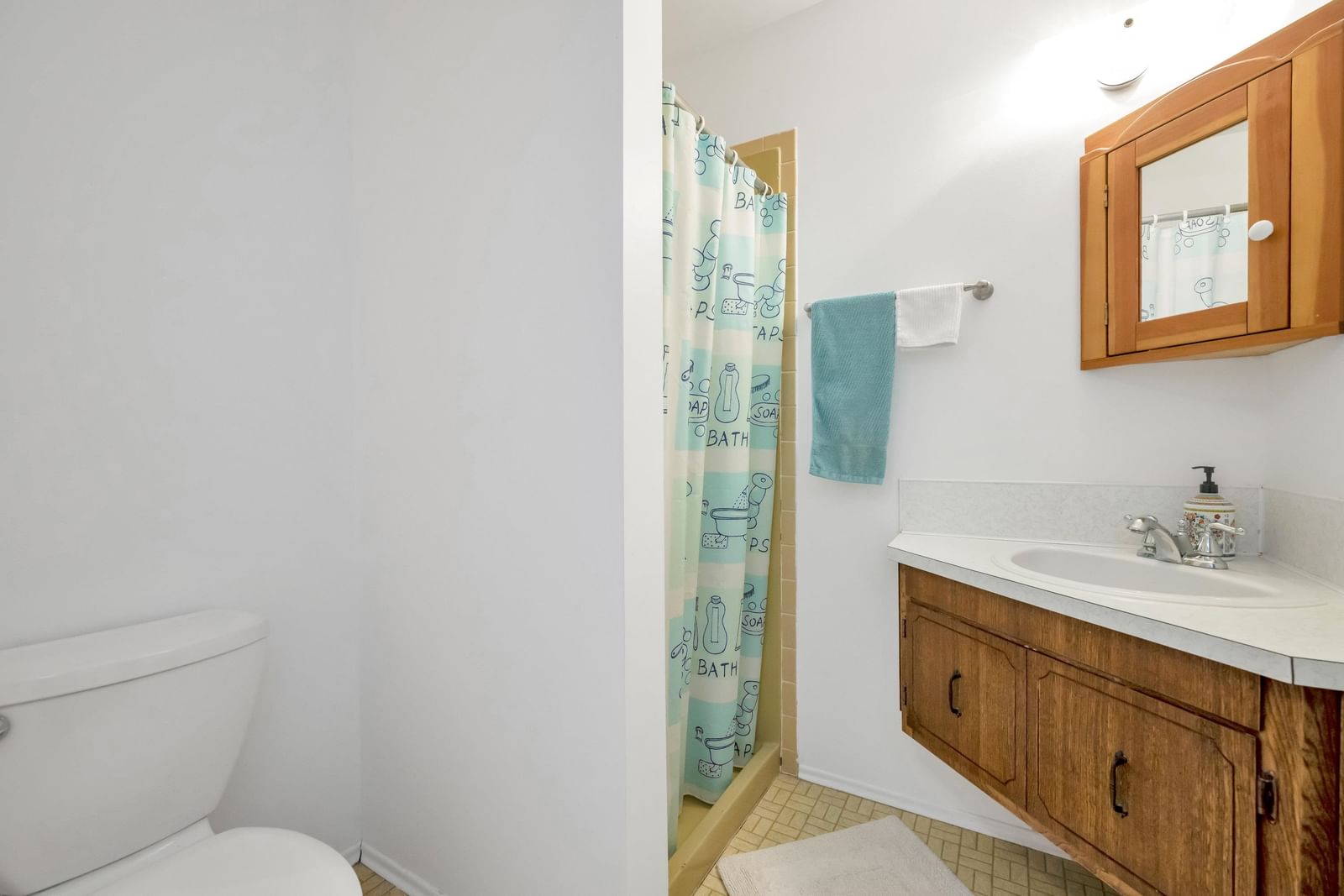Listing Image 16
