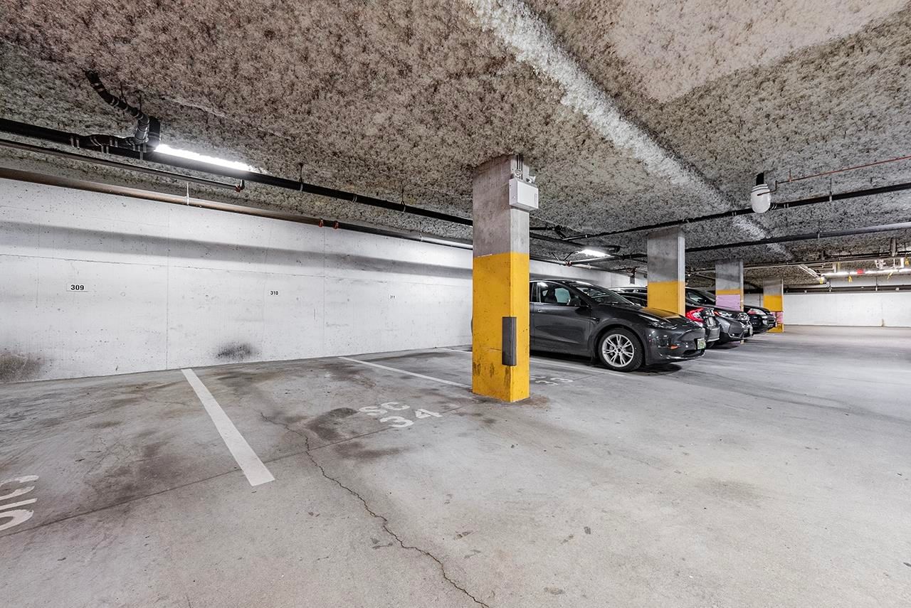Listing Image 18