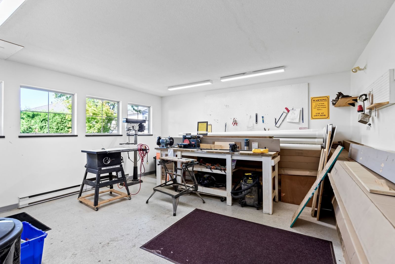 Listing Image 30