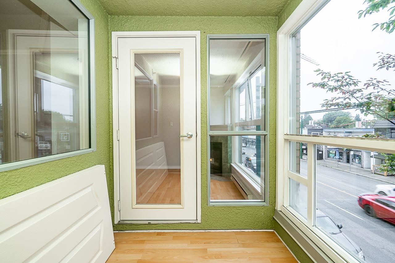 Listing Image 21