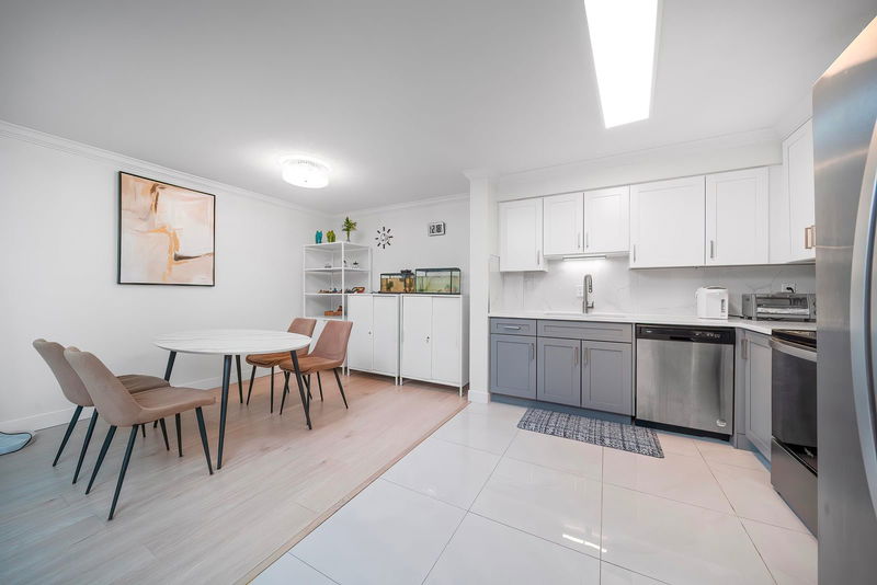 6631 Minoru Boulevard #1002, Richmond, British Columbia