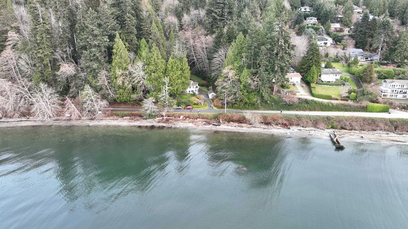 1730 Ocean Beach Esplanade, Gibsons, British Columbia