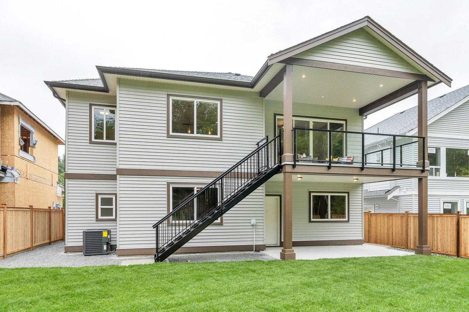Listing Image 14