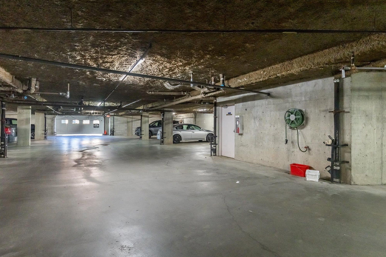 Listing Image 30