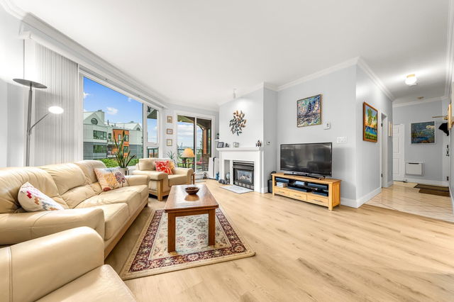 316 - 1150 Quayside Drive