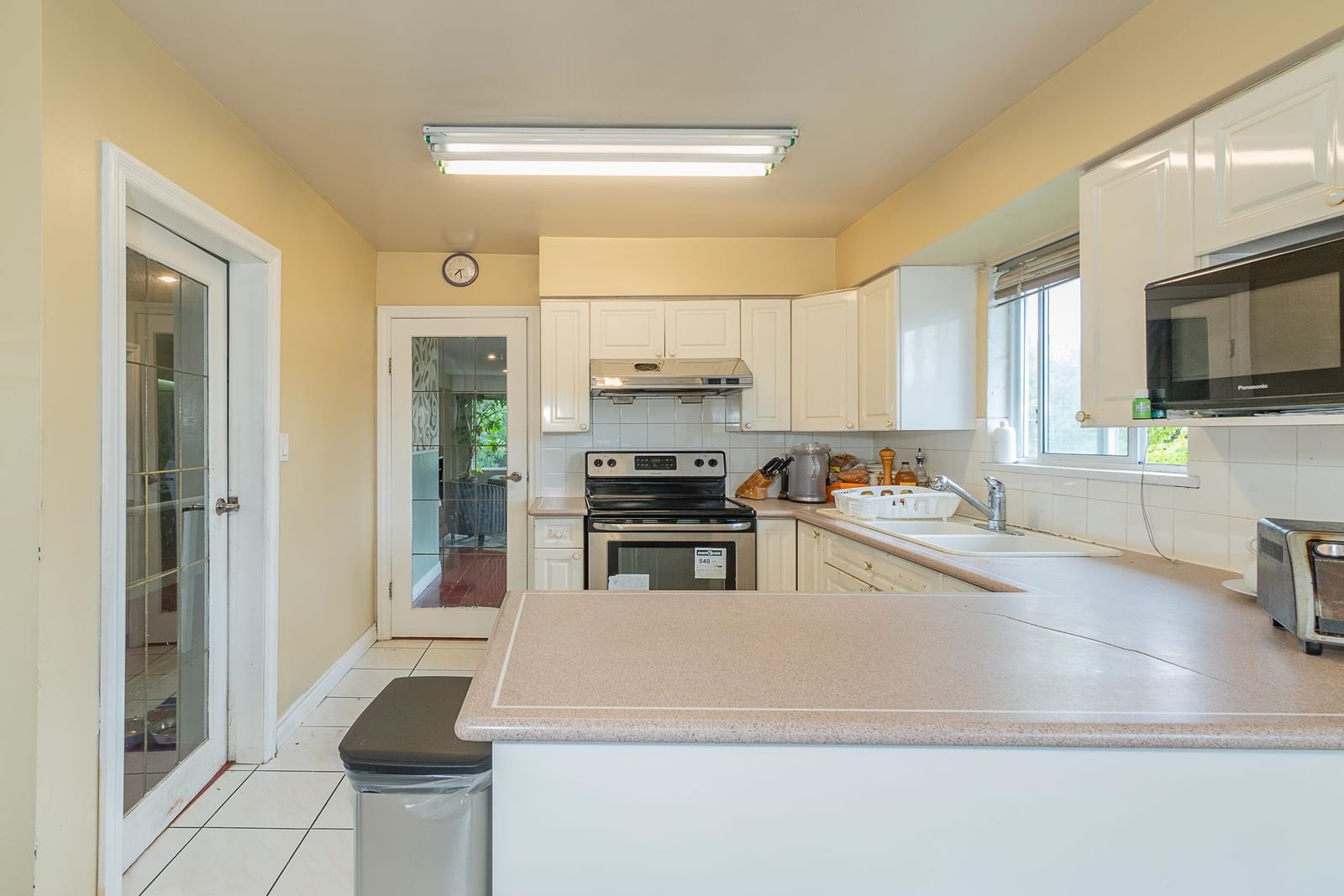 Listing Image 13