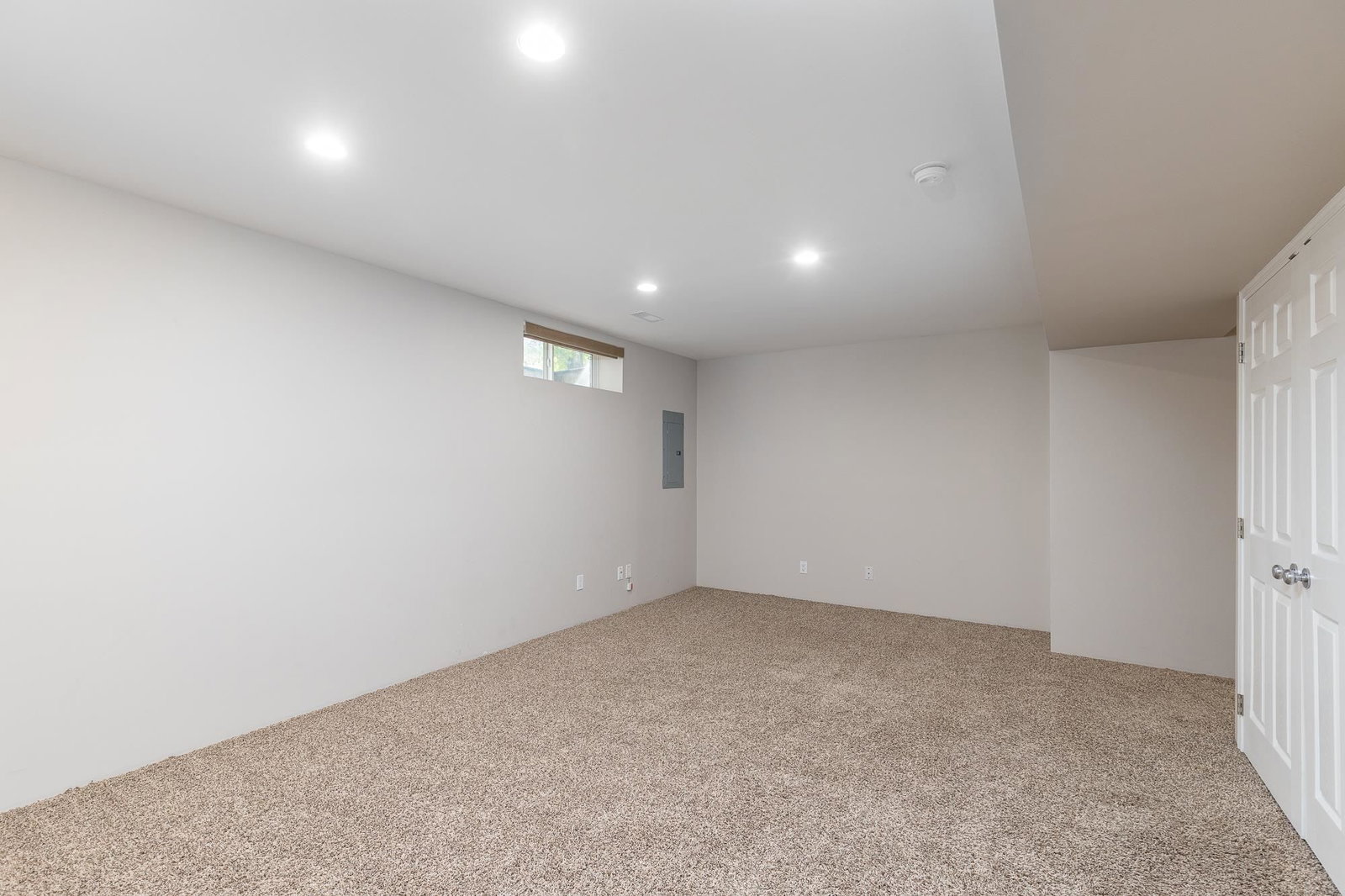 Listing Image 33