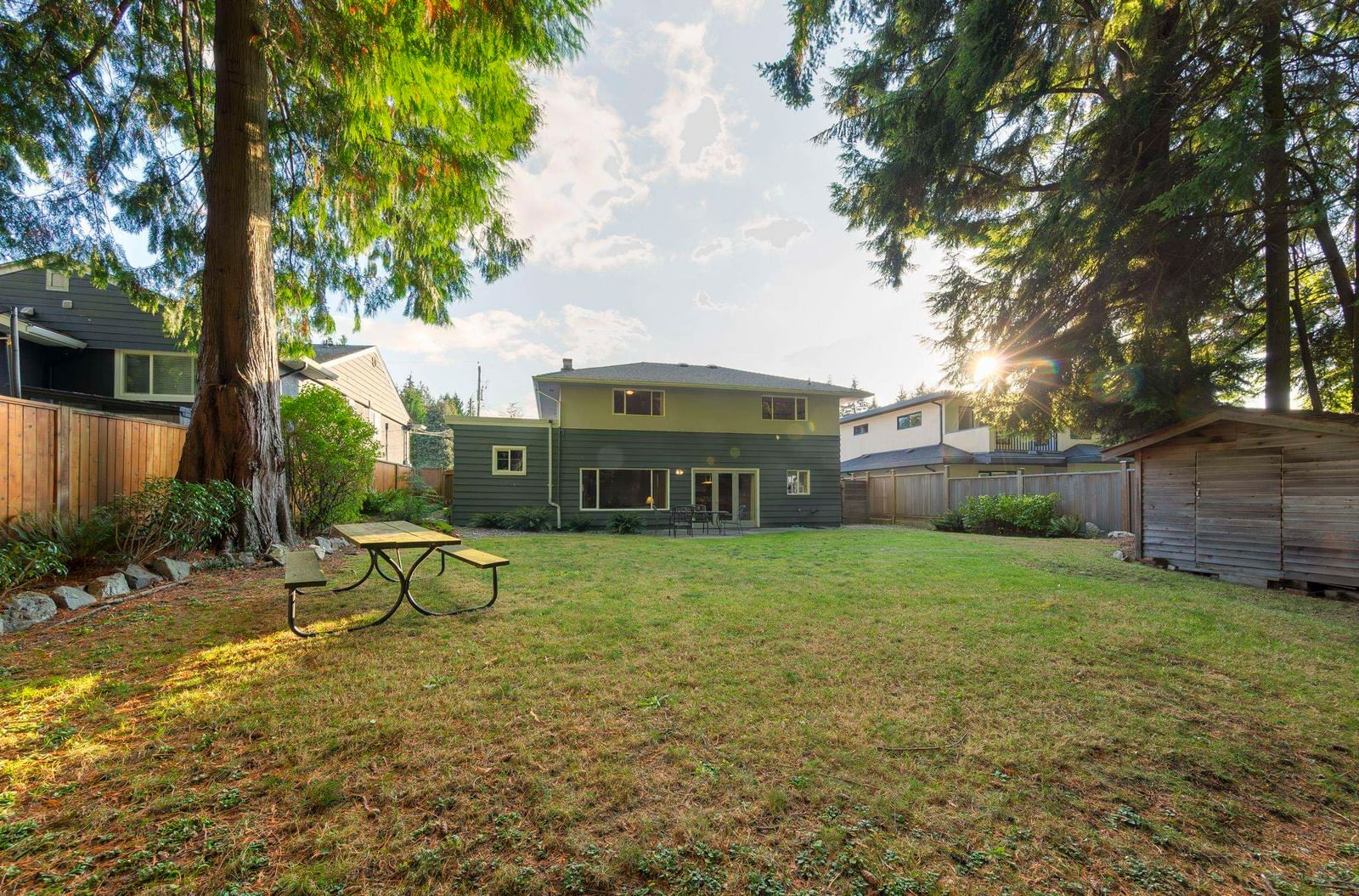 Listing Image 14