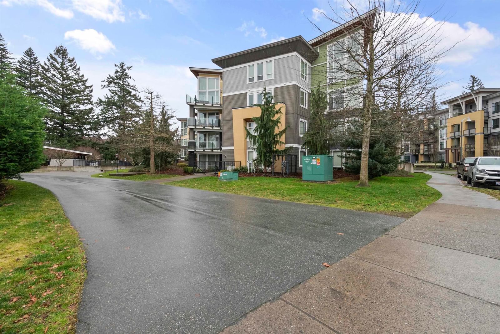 Listing Image 25
