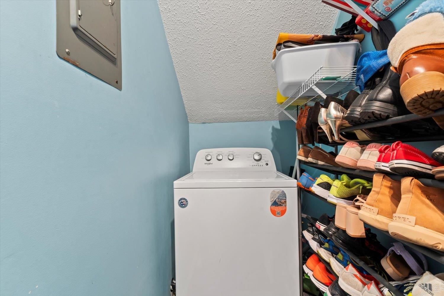 Listing Image 21