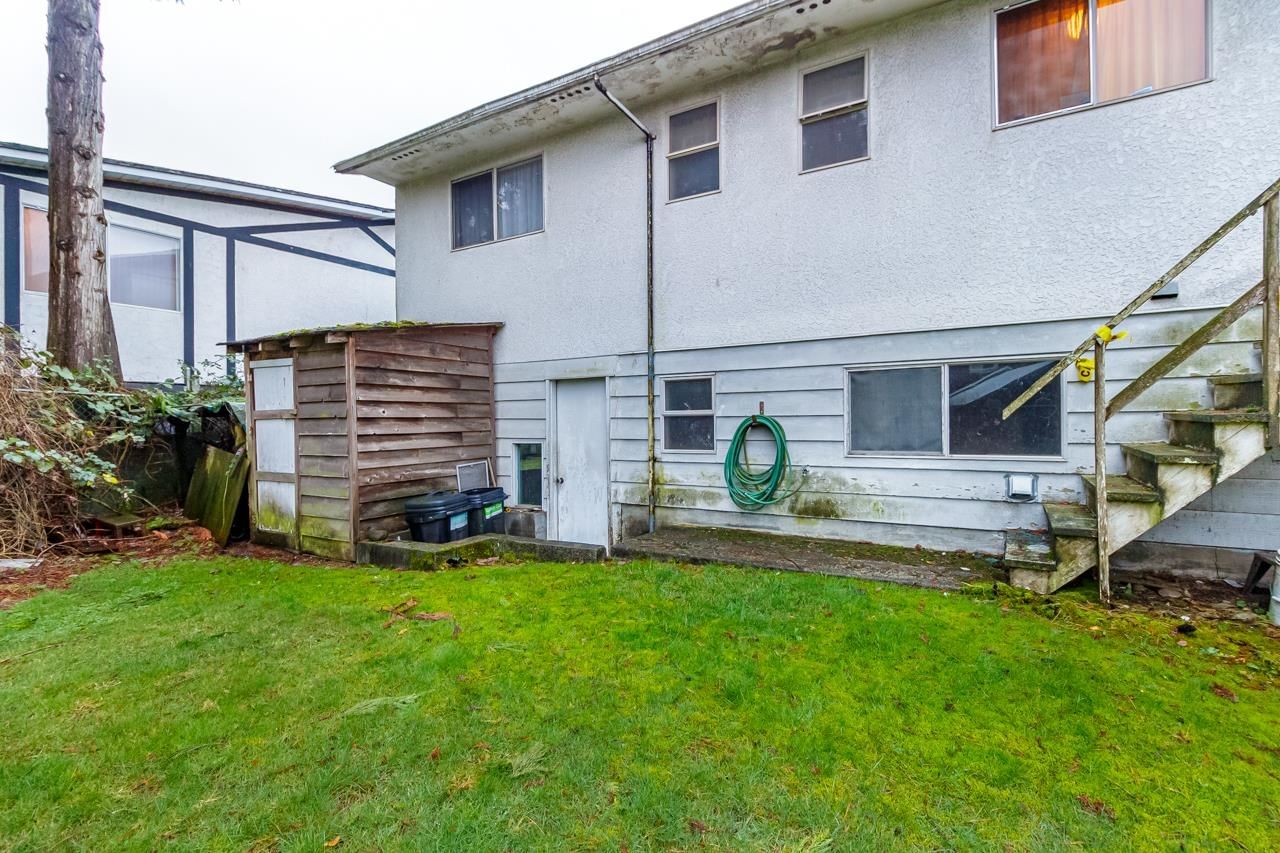 Listing Image 10