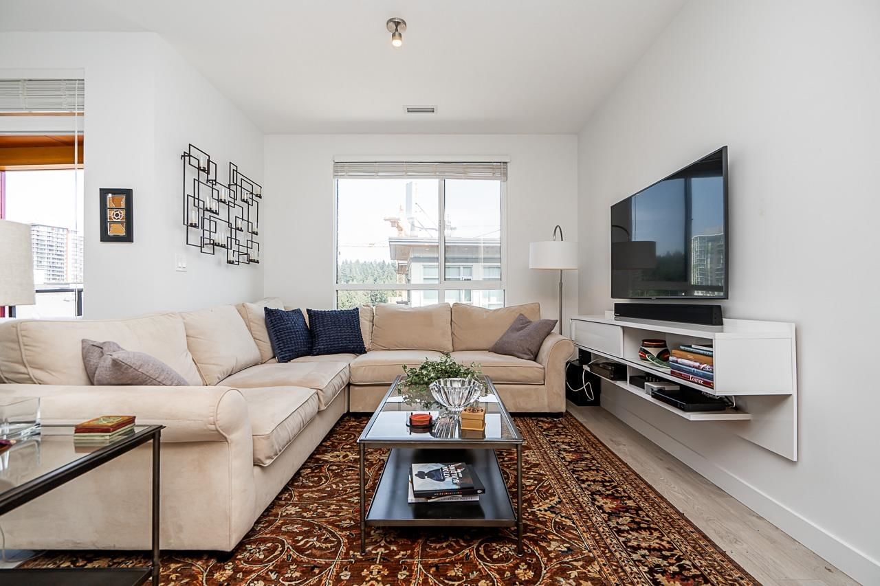 Listing Image 19