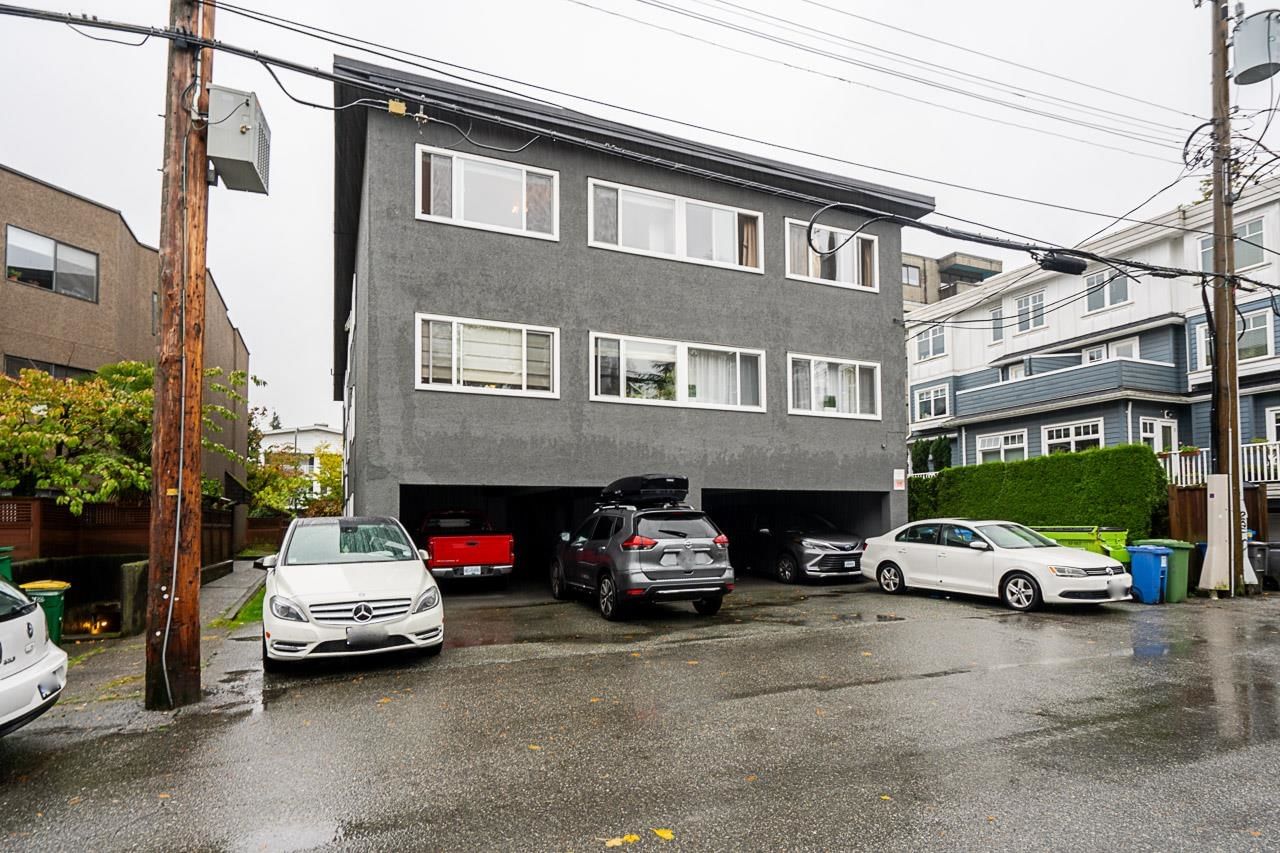 Listing Image 32