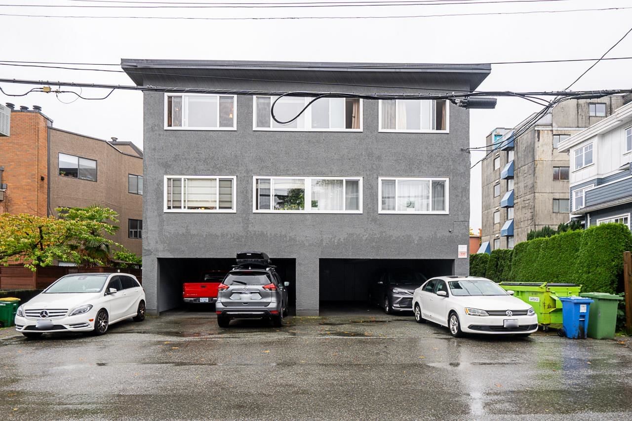 Listing Image 33