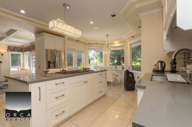 UPPER+BASEMENT - 1115 Prospect Avenue