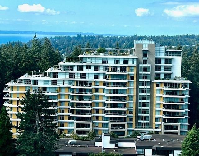 1501 Vidal Street #408, White Rock, British Columbia (MLS R2952526)