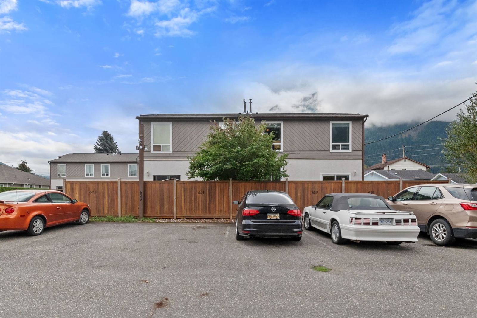Listing Image 28