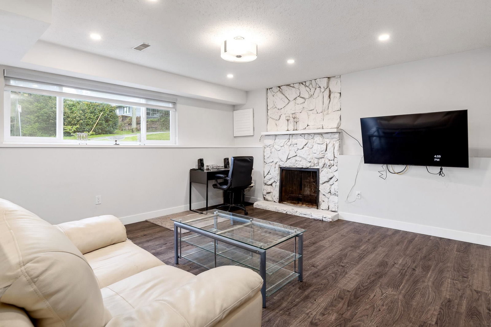 Listing Image 22