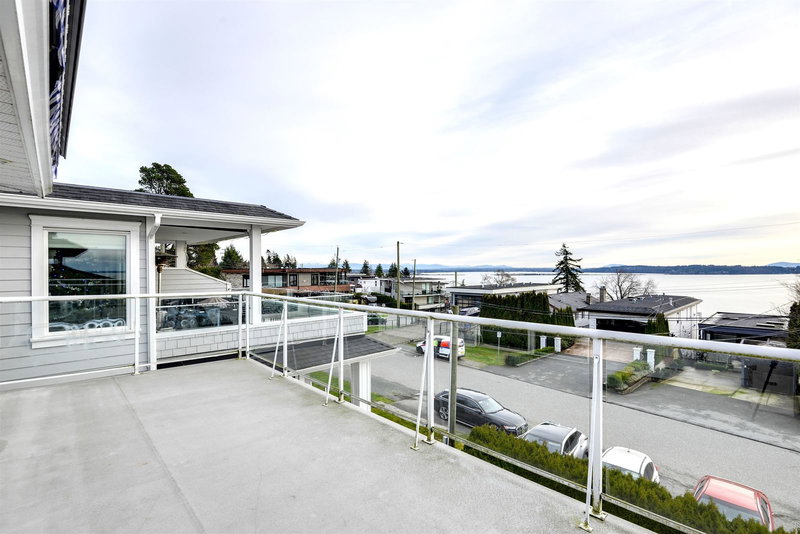 15173 Royal Avenue, White Rock, V4B 1M2 | Image 2